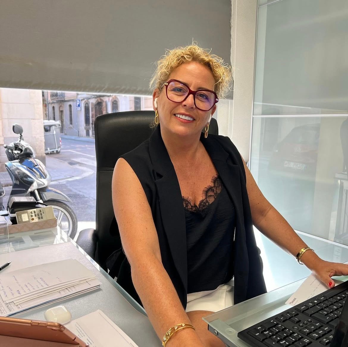 Helena Yusta Administradora de Fincas